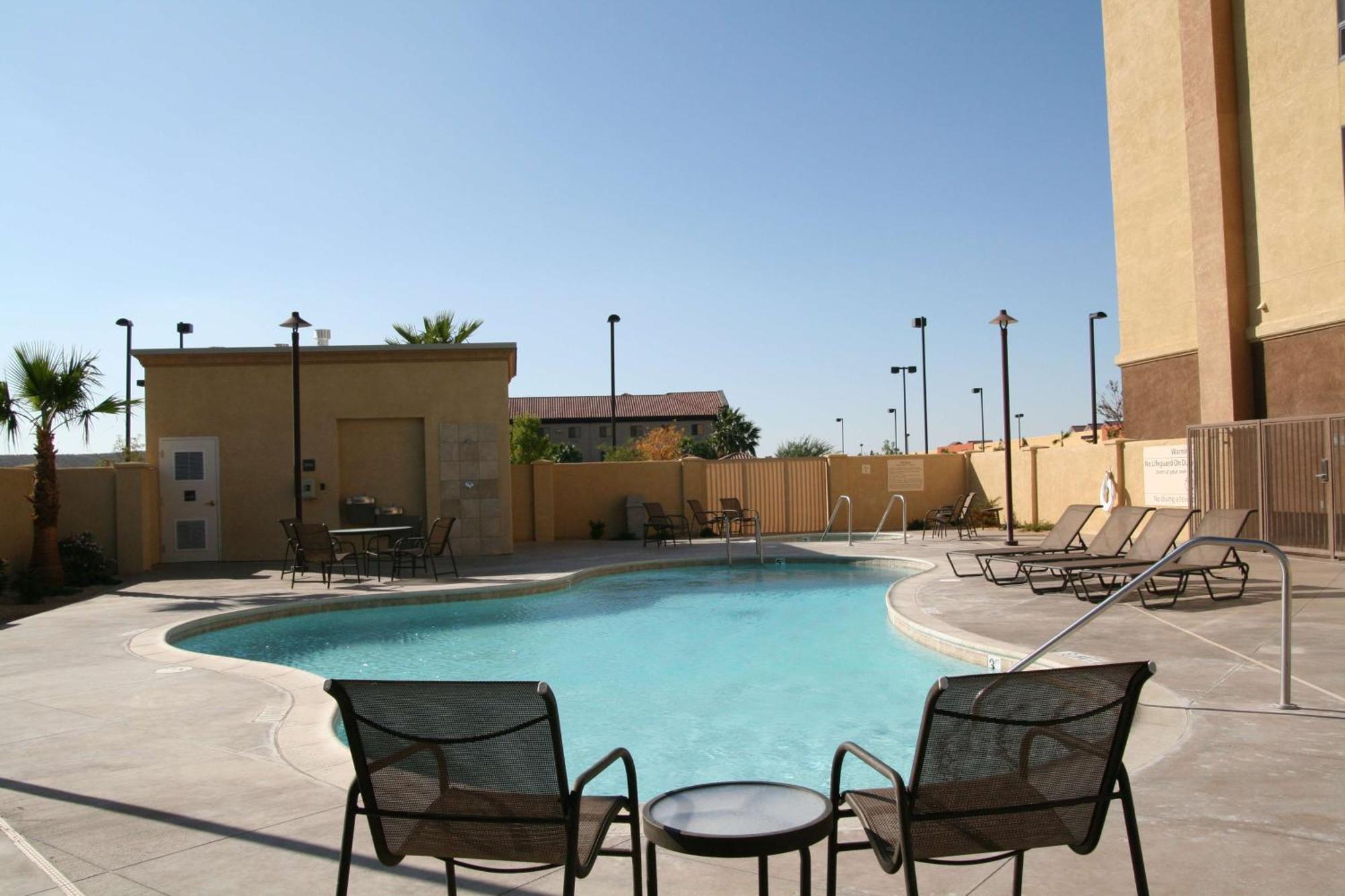 Hampton Inn And Suites Barstow Eksteriør billede